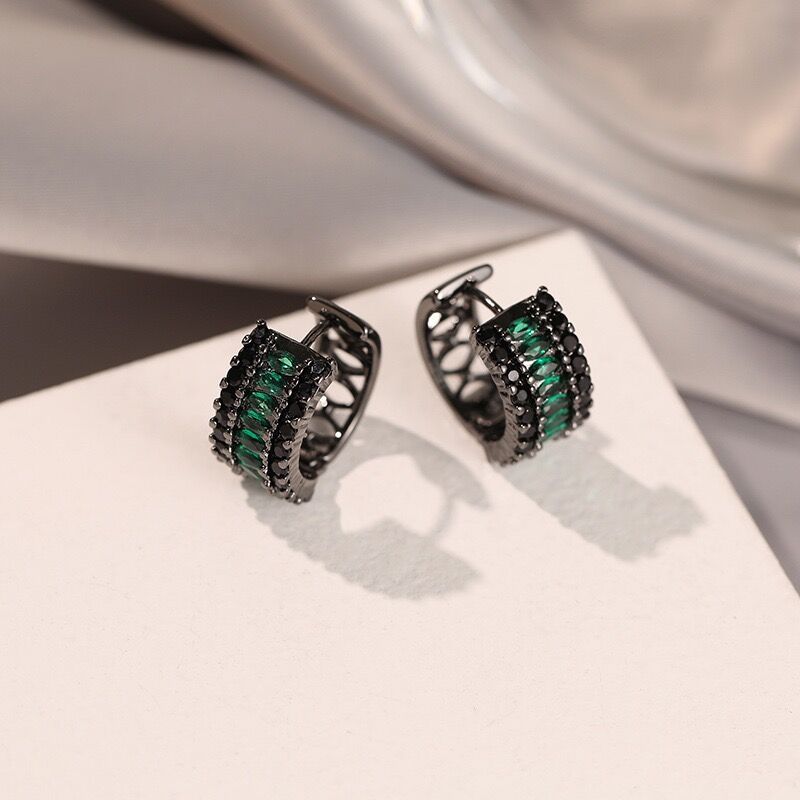 Exclusive High-end Round Earrings With A Sophisticated Design